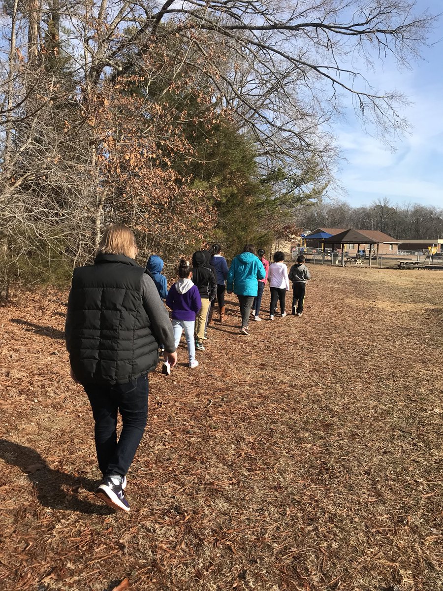 kcollazo's tweet photo. We were so glad Ms. Dekle from @walkingclassrm was able to come walk with us today and share more about this wonderful program! ❤️ #STEMwalk https://t.co/Q9WzwHK8dw