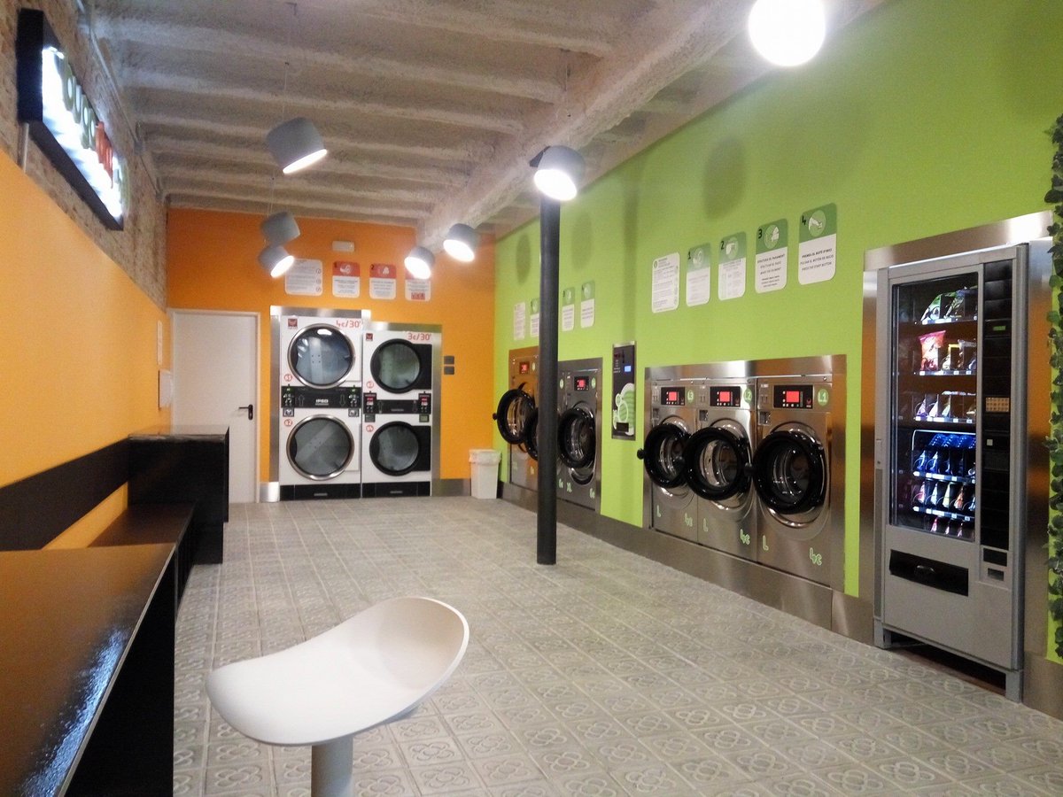 bugadry's tweet image. #promocion de #bienvenida!!! Conoces @Bugadry•#Eixample?
Envíanos un #WhatsApp al 699123340 con tu nombre, indicando el número de la lavadora que quieres utilizar y te descontamos 1€ en tu primer lavado. 
*solo un #descuento por persona. Viva la #lavandería!