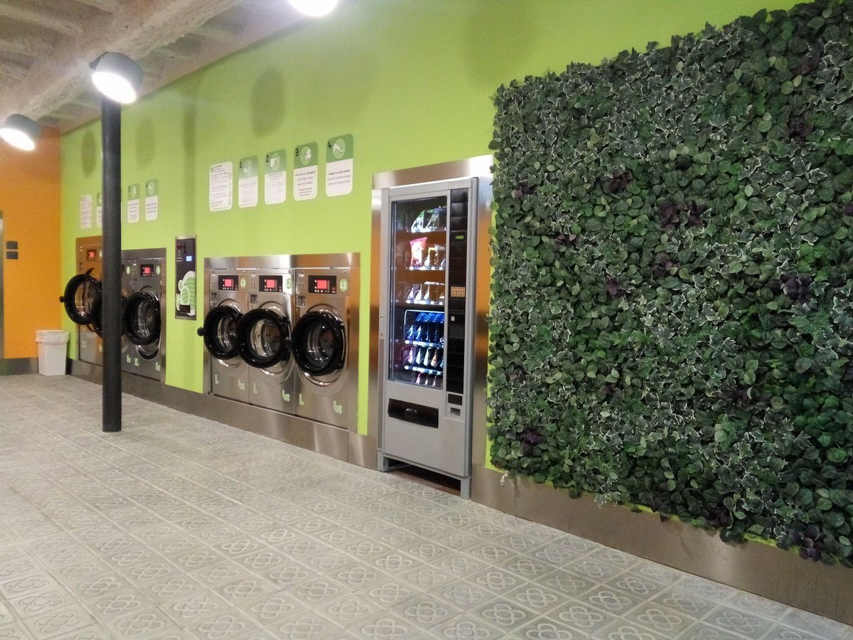 bugadry's tweet image. #promocion de #bienvenida!!! Conoces @Bugadry•#Eixample?
Envíanos un #WhatsApp al 699123340 con tu nombre, indicando el número de la lavadora que quieres utilizar y te descontamos 1€ en tu primer lavado. 
*solo un #descuento por persona. Viva la #lavandería!