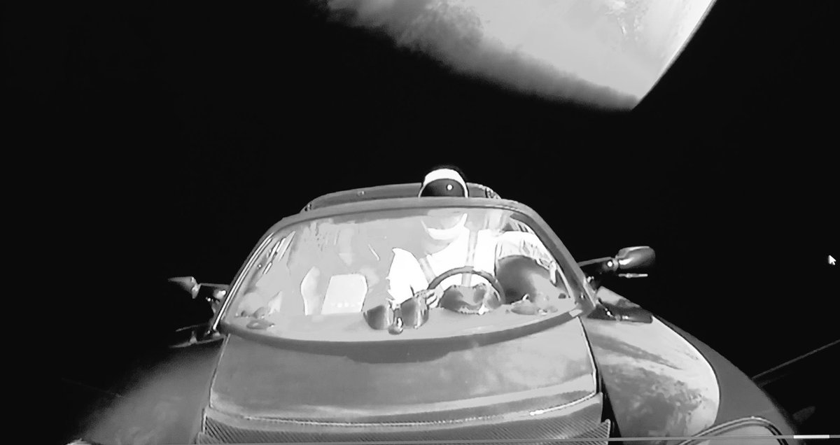 emy_cooper's tweet photo. There is a starman living in the sky ... just wow #spacex #TeslaRoadster #starman https://t.co/zyd9FnSMJo