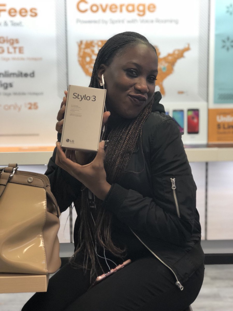 Madridk_y's tweet photo. We love to put smiles on our customers faces 💕💕💕💕 She made The switch 🧡🧡🧡🧡 #ByeCricket 👋👋 #5618albemarleRd@AlshalabiNour @ssweet1122 @Madridk_y @shawnatspg @tarafm2016 #Albemarlerdlocation https://t.co/F2rmg82Jri