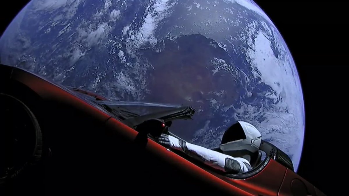 PaytonPeterson's tweet photo. I can see a Tesla Roadster commercial now - the tagline? 

“The fastest car on earth and in space”

#SpaceX #Tesla #FalconHeavy #Roadster #TeslaRoadster https://t.co/K3yWJrQQlX