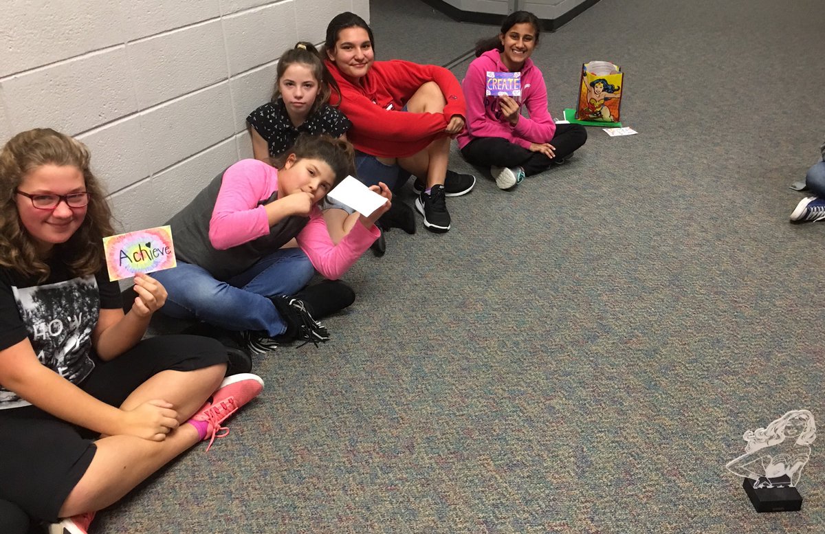 R_Nye_6's tweet photo. @StrackKISD @jason__ovalle @KleinISD #BldgRelationships #STRACKChamps #ChampionshipLevelExcellence #Strack2Success Time for a championship level restorative circle! https://t.co/dUzHxa4tmE