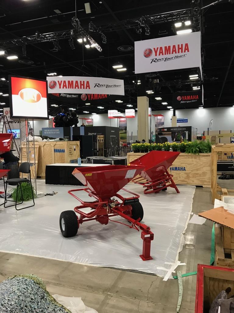LelySpreaders's tweet photo. We have arrived for the @GIS_2018! We'll be all set up &amp; ready to go for the trade show tomorrow, see you bright &amp; early! https://t.co/Mhmw8ttycV