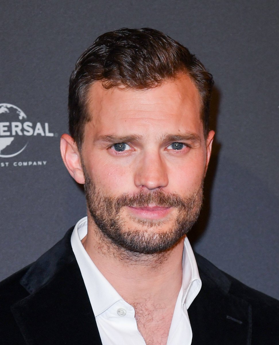 RoratoSilvia's tweet photo. #JamieDornan #Perfection #VeryMagnificent #Fabulous #FiftyShadesFreed #Premiere #France Thanks so much @EverythingJDcom https://t.co/0twMKo7u6I