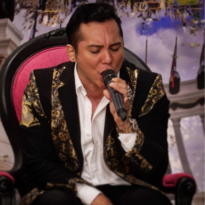 El cantante de @bandatrakalosa de Monterrey será papá por segunda vez 👼
bit.ly/2Be7fyI