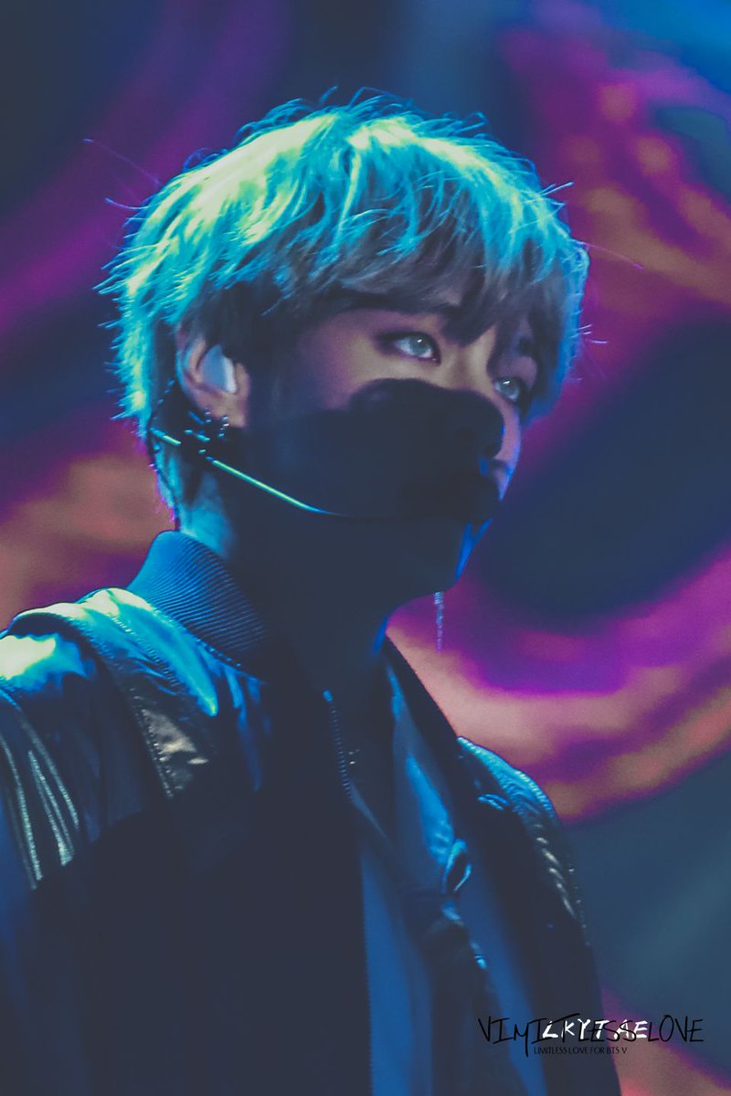 Vimitless_Love's tweet photo. //171202
「Melon Music Awards」

@bts_bighit @BTS_twt 
#iHeartAwards #BestFanArmy #BTSARMY #V #뷔 https://t.co/Q5LHDqe1lo