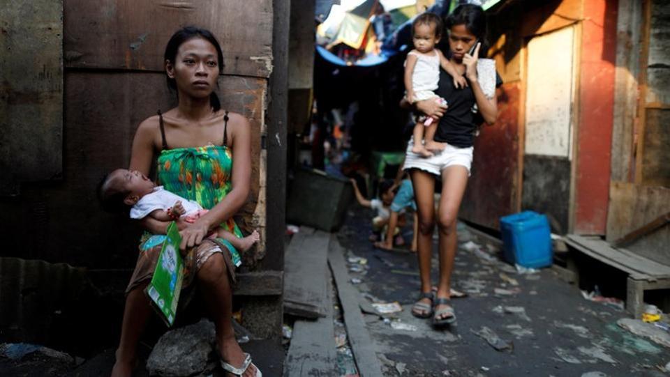 Photos Night In Philippine Slum Revives Spectre Of Dutertes Drug War See The Full Gallery