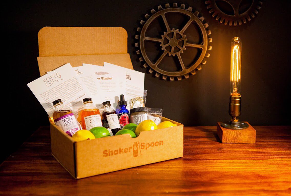shakerandspoon's tweet image. Death by #Gin Boxes 💀🍸📦 have #shipped! Check your email for tracking, recs, and more. We can't wait to see you enjoying them!