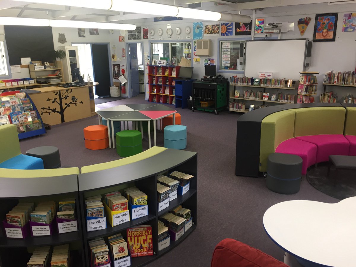 norvanivel's tweet image. Need #inspiration for a #LibrarySpace? Check out Middle Harbour Public School&apos;s new Library!