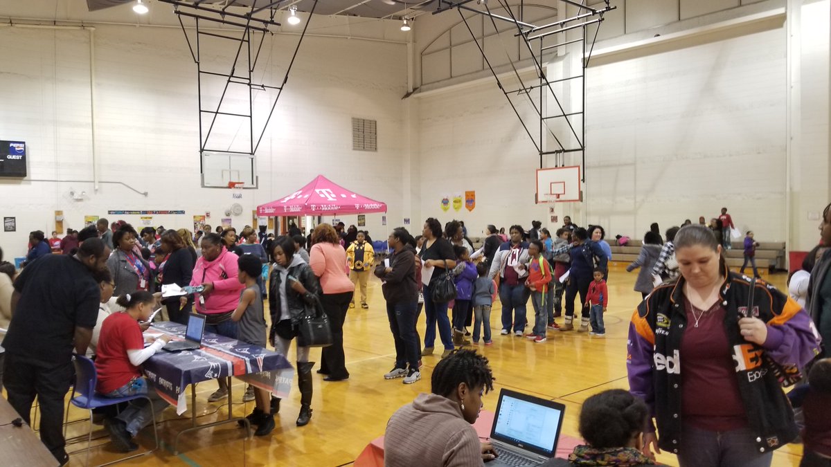 Midfield City Elementary Student getting their T-Mobile Tablets! #UnCarrier #SAMLife #SAMsRule