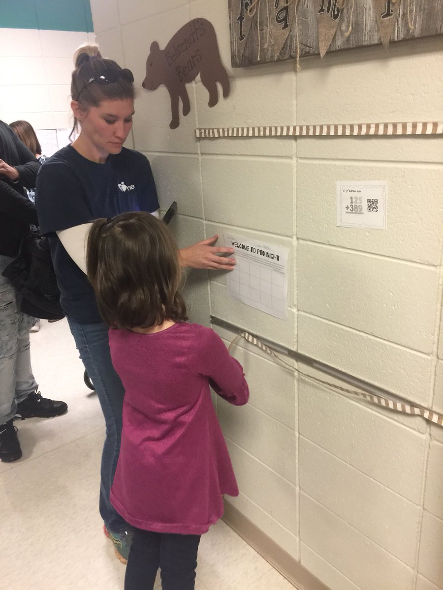 MrsMadden2nd's tweet photo. @sprshines 2nd graders had such a fun night teaching their parents about add/sub using QR codes. #AcademicShowcase #weteach2nd #teachmeabouttech @mrsjordanhewitt @cskinnersclass @MrsWolfes2nd  @Gwd50Schools https://t.co/lFaK8OD2Ih