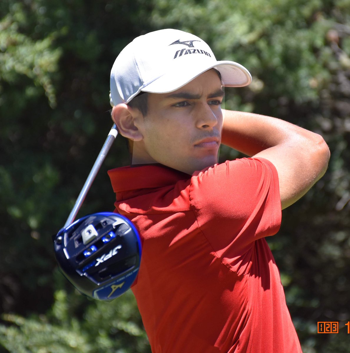 Aadilbedigolf's tweet image. Thanks #Indiansportshonour for supporting me .very thankful to #viratkohlifoundation for supporting my training and fitness. I pledge today that i will contribute 10% of my earning from 2020 through #indian sports honour’s platform for other needy talent of the country.