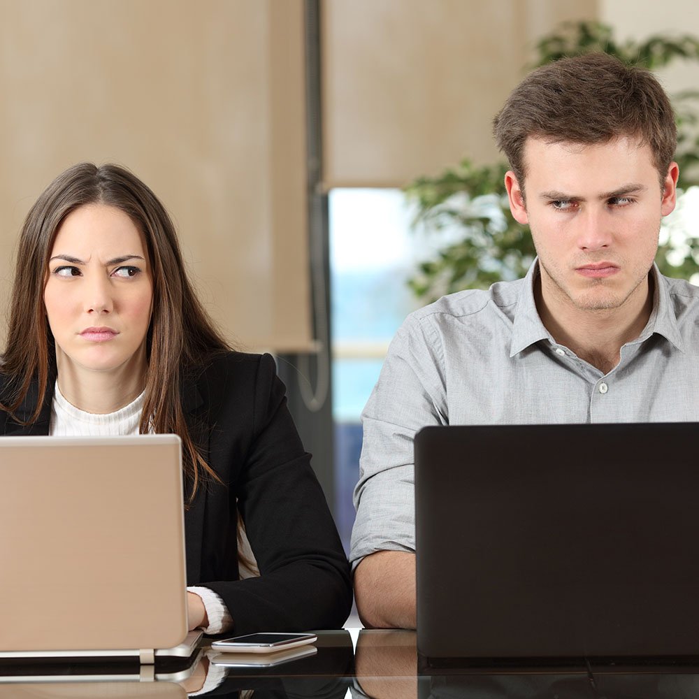 ABChecks's tweet photo. Does a new friend or colleague seem suspicious? A search in our database can give you the full story. https://t.co/n1Qcz4ofKS https://t.co/hPeJ2rQxWp