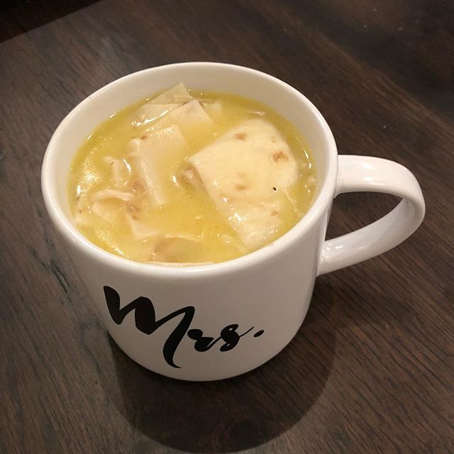 wendylharvey's tweet photo. For the first time in a very long time, I made it home from work and didnโt feel run down and exhausted. Even made chicken and dumplings for supper!๐๐ปโโ๏ธ #wlhlove #mymagiccoffee #harveybrewcree https://t.co/e8JAqbFkV1 https://t.co/KhAvjIEN4e