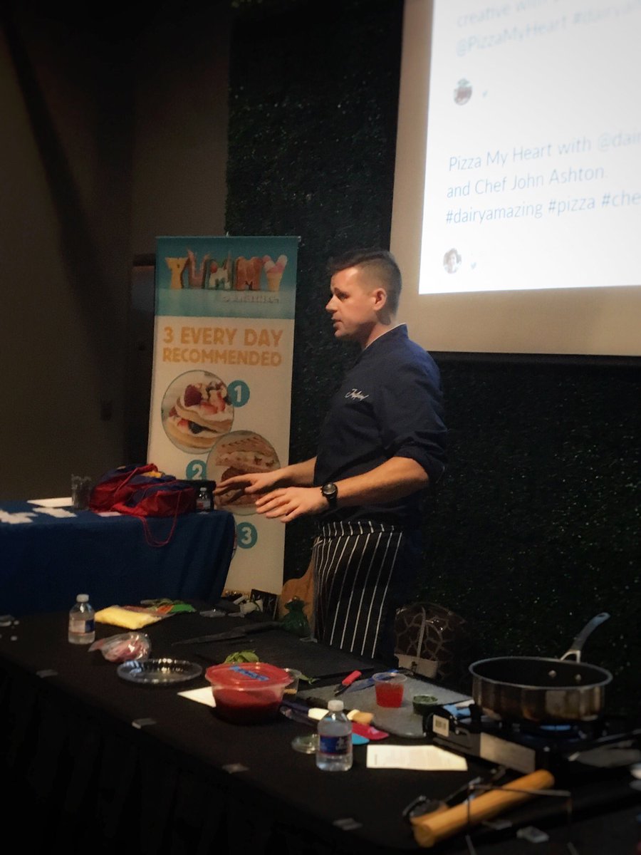 alyiecatK's tweet photo. Pizza dough is a canvas - be creative! #dairyamazing pizza lesson with @ChefJonAshton https://t.co/W3GLPbbzhE