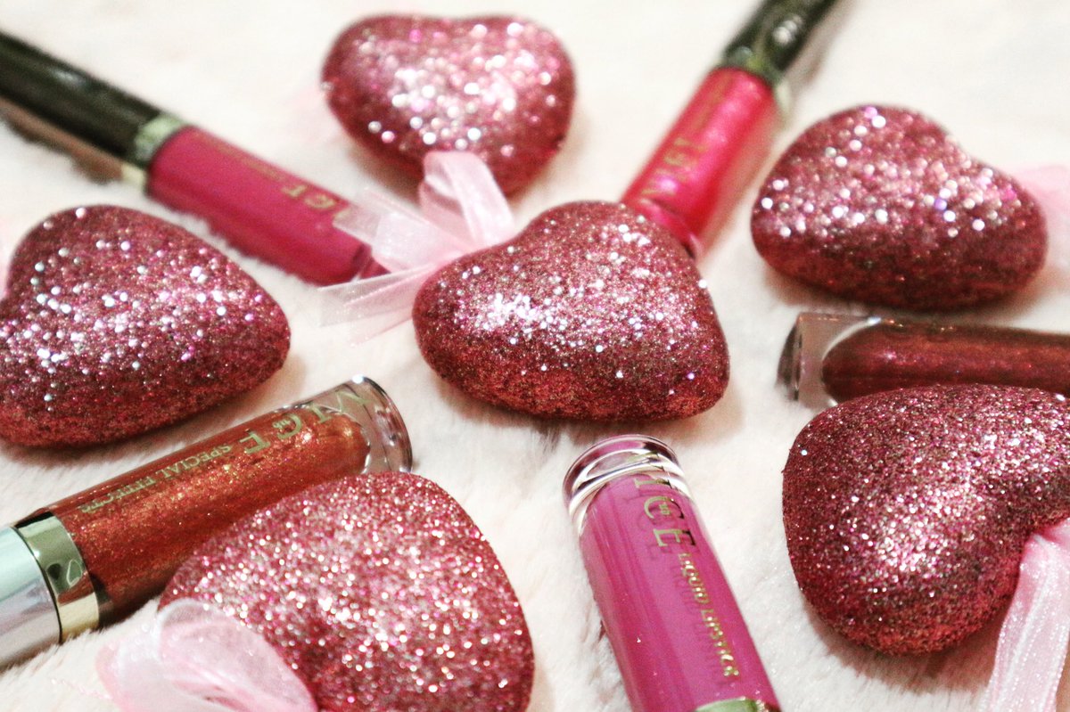 FashionforAhl's tweet photo. Like if you’re going to be wearing pink this Valentine’s day? 💘 
.
.
.
.
.
.
#valentine #8days #valentinesday #hearts #pink #romantic #beauty #lipstick #urbandecay #viceliquidlipsticks #beauty #beautyblogger #fashion #fashionblogger https://t.co/avaNj4BYCf