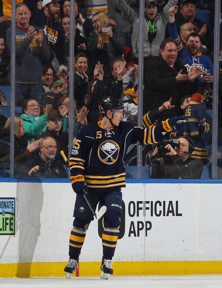 BuffaloSabres's tweet photo. That's the 69th goal of Jack Eichel's career. https://t.co/VKgbkoiEC1