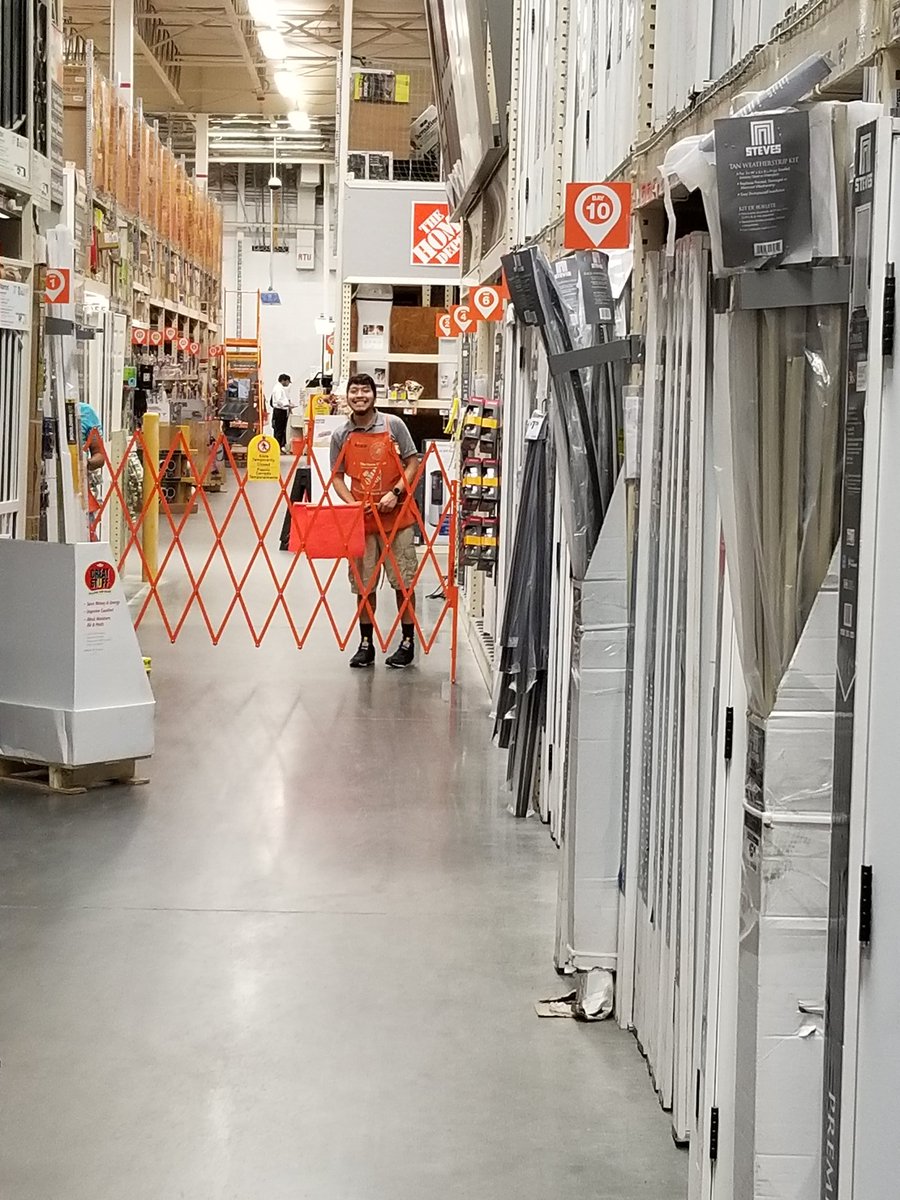 asm_6564's tweet photo. Dept 85 in the house, Adan and David packing it down👍
@MarksabasRivera @JarrodFarmer4 @elizondo_iii @vcsalinas361 https://t.co/6txanejW8G