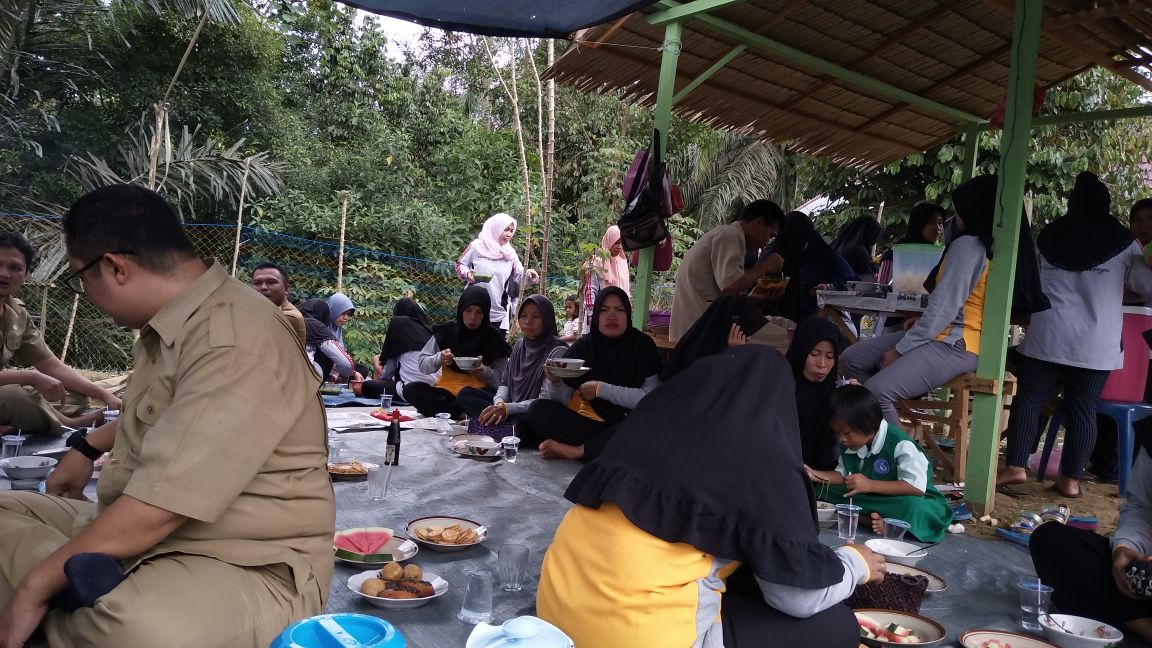 PenyuluhP's tweet photo. Pendampingan pokdakan desa kayungo kec. Long ikis kab. Paser kaltim @BRSDM_bp3tegal @muchlisin_moch @MulyotoPandu @mzulficar https://t.co/jLbWKXvqD2