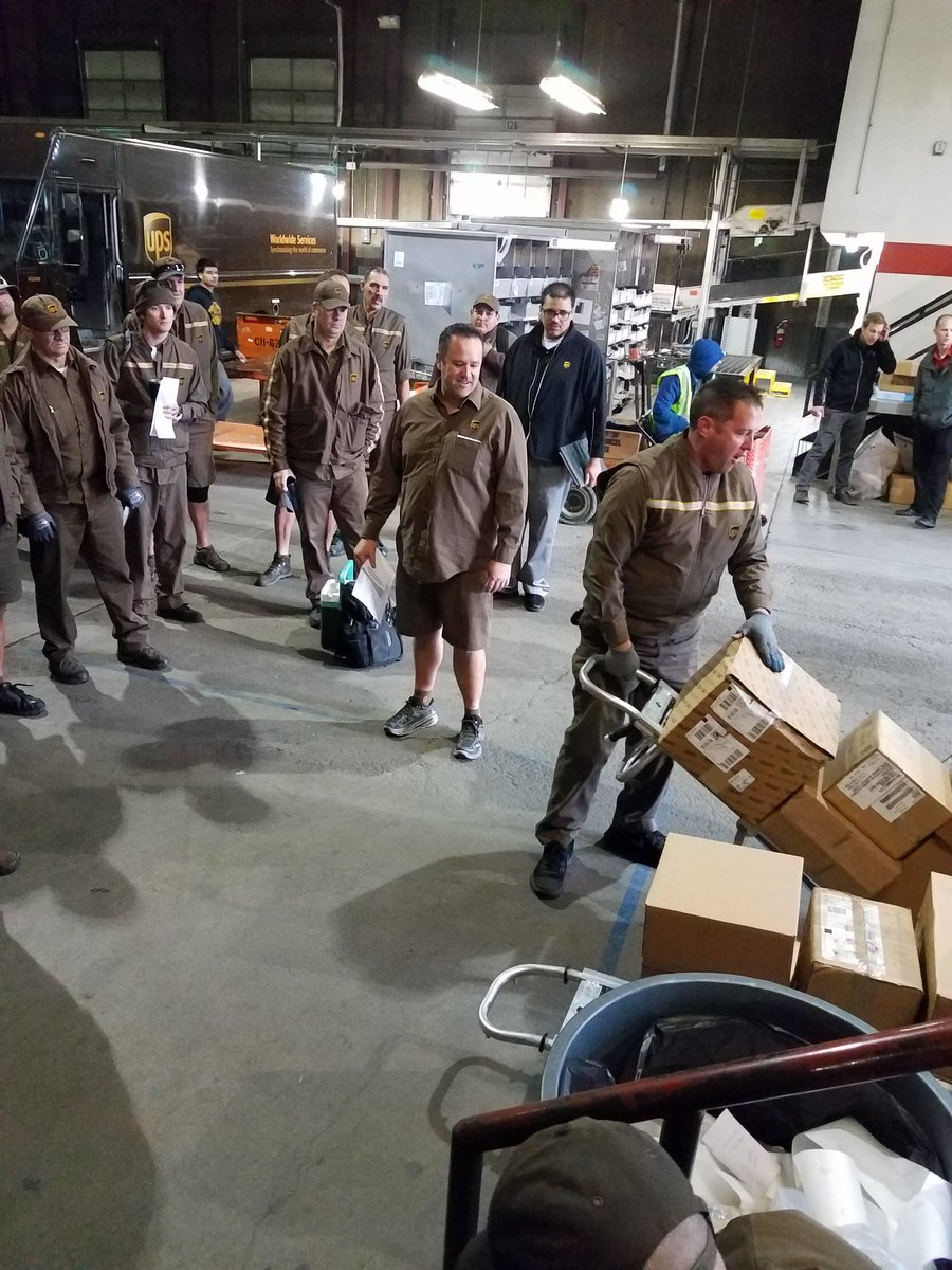 CINDY HOLCOMB (@cindyholcomb50) on Twitter photo Safety co-chair Bob Ostler #Caughtsafely doing a PCM/demonstratin on how to properly load and lift a hand cart. <a href="/jbehgooy/">Joseph Behgooy</a> <a href="/relmessan/">Roger Elmessan</a> <a href="/kennethcherry26/">Kenneth</a> @DesertMTUPSers Safety co-chair Bob Ostler #Caughtsafely doing a PCM/demonstratin on how to properly load and lift a hand cart. <a href="/jbehgooy/">Joseph Behgooy</a> <a href="/relmessan/">Roger Elmessan</a> <a href="/kennethcherry26/">Kenneth</a> @DesertMTUPSers