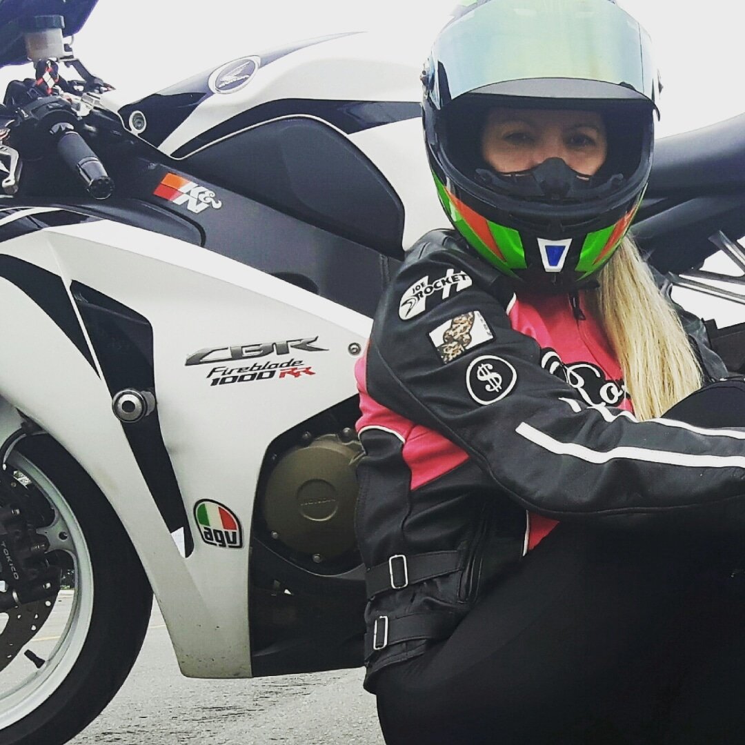 Christiane #virarlab (@chrisdf1234) on Twitter photo 