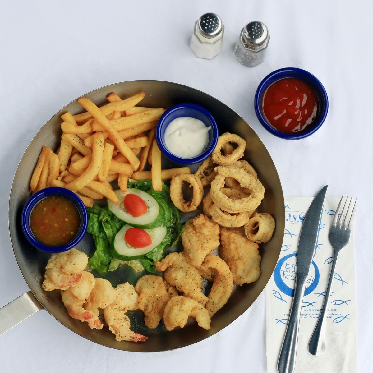 FishnCoMY's tweet photo. Our seafood dishes are prepared in a simple, straightforward manner to ensure the natural flavours are maintained. 

We use only the freshest of seafood and natural ingredients so you can rest assure you're getting great-tasting food in generous portions. 😉 

#fishncomy https://t.co/y9iCevRoxM