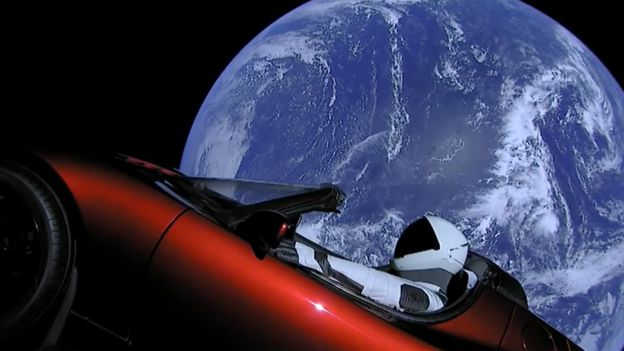maik_finch's tweet image. #ThankYou to Mr @elonmusk for this #ExceptionallyCool #photograph  😎🚀🚗📸❤️