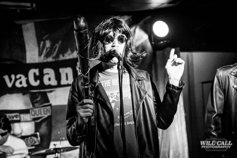 willcallphoto's tweet image. Kings of Queens, Ramones Tribute band live at @SmithsOldeBar #ramones #ramonestribute #kingsofqueens