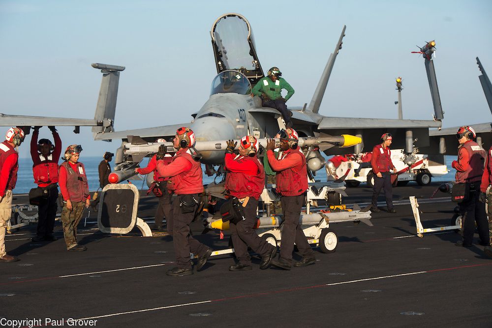 OklahomieJFord's tweet photo. I miss the flight deck. There's nothing like the camaraderie

#IYAOYAS https://t.co/iA0XPcyUfx