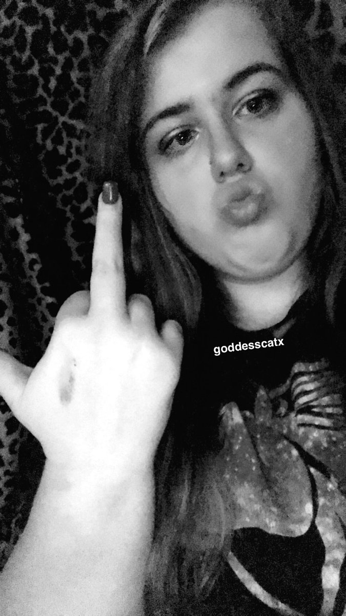GoddessCatx's tweet photo. Why haven’t you sent me what’s in your wallet and bank account yet. Don’t be a stingy prick 
#findomverification #findom #paypig #cashmaster #rtgame #sissy #sub https://t.co/rFVLk5ezon
