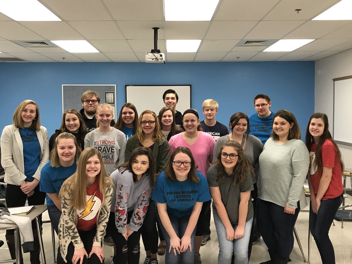 seckmanhsfbla's tweet photo. Fbla 2017-18 https://t.co/GcsIfoEZQb