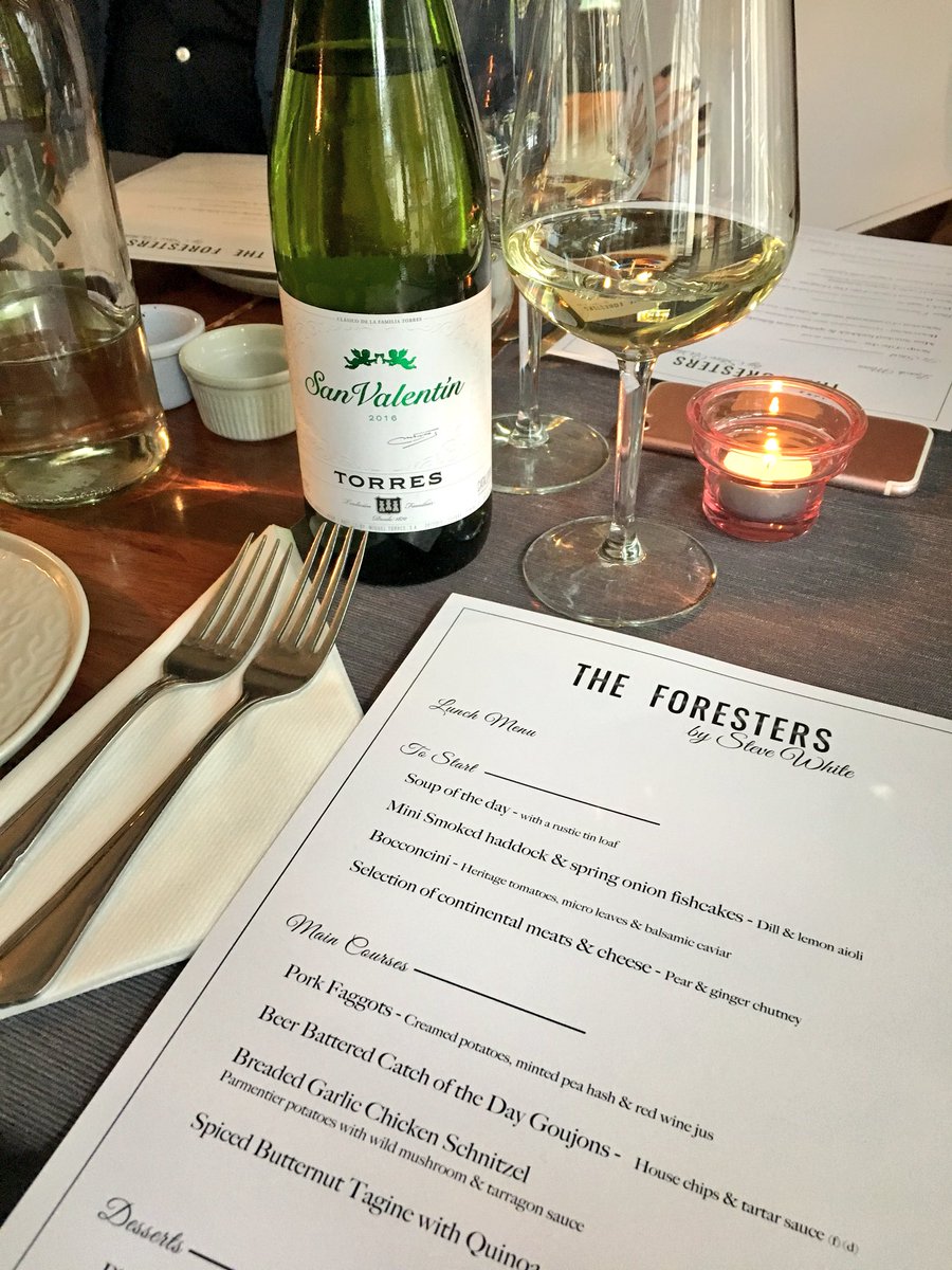 FfionAnisa's tweet photo. @TorresWines Celebrate Valentine’s Day at The Foresters, Newport😻 Beautiful menu 😻 https://t.co/3KrZ2yt9RM