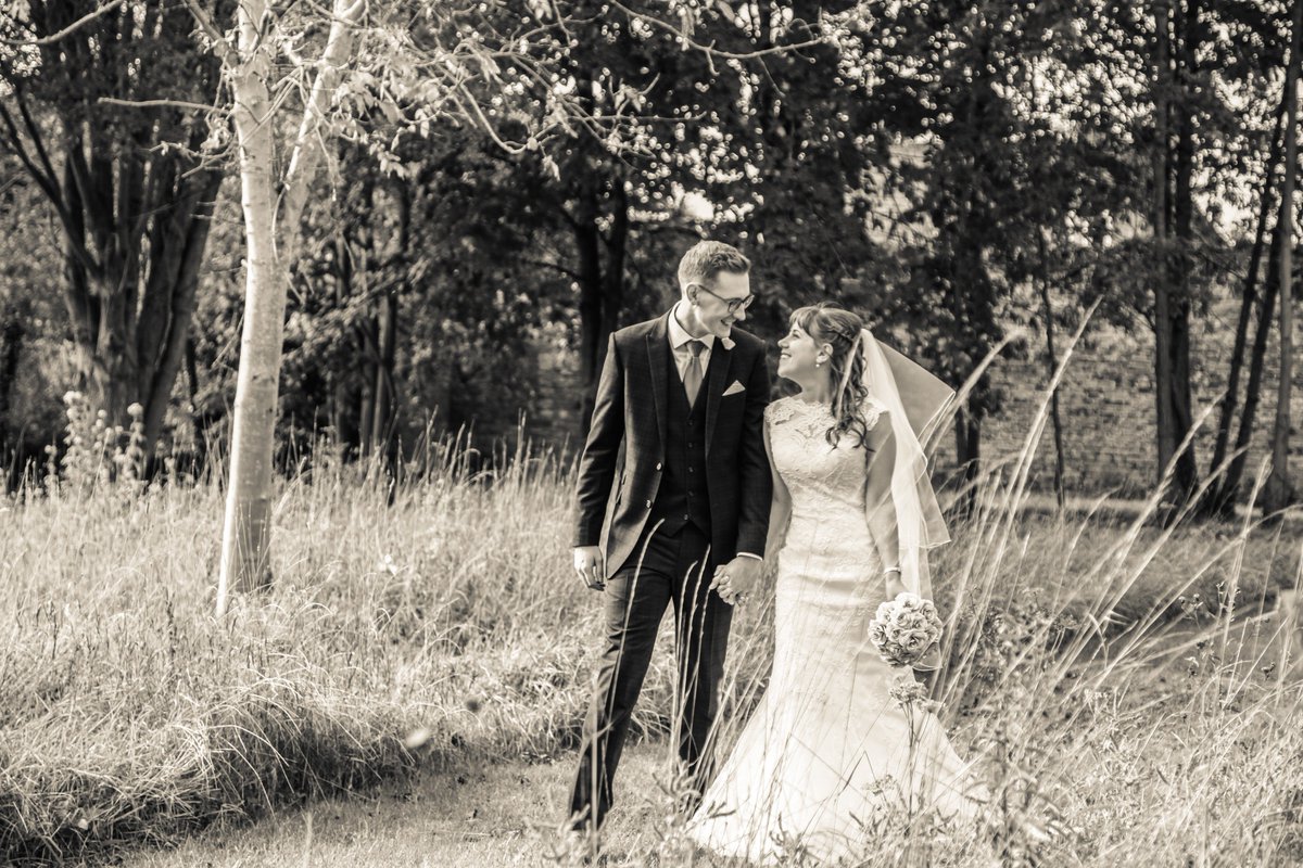 Happy Valentine’s Day to all of our bride and grooms - past, present and future! If you have an extra special Valentine’s this year and end the day with a ring on your finger, congratulations! Why not celebrate by visiting us for a glass of bubbly and a tour around our venue?