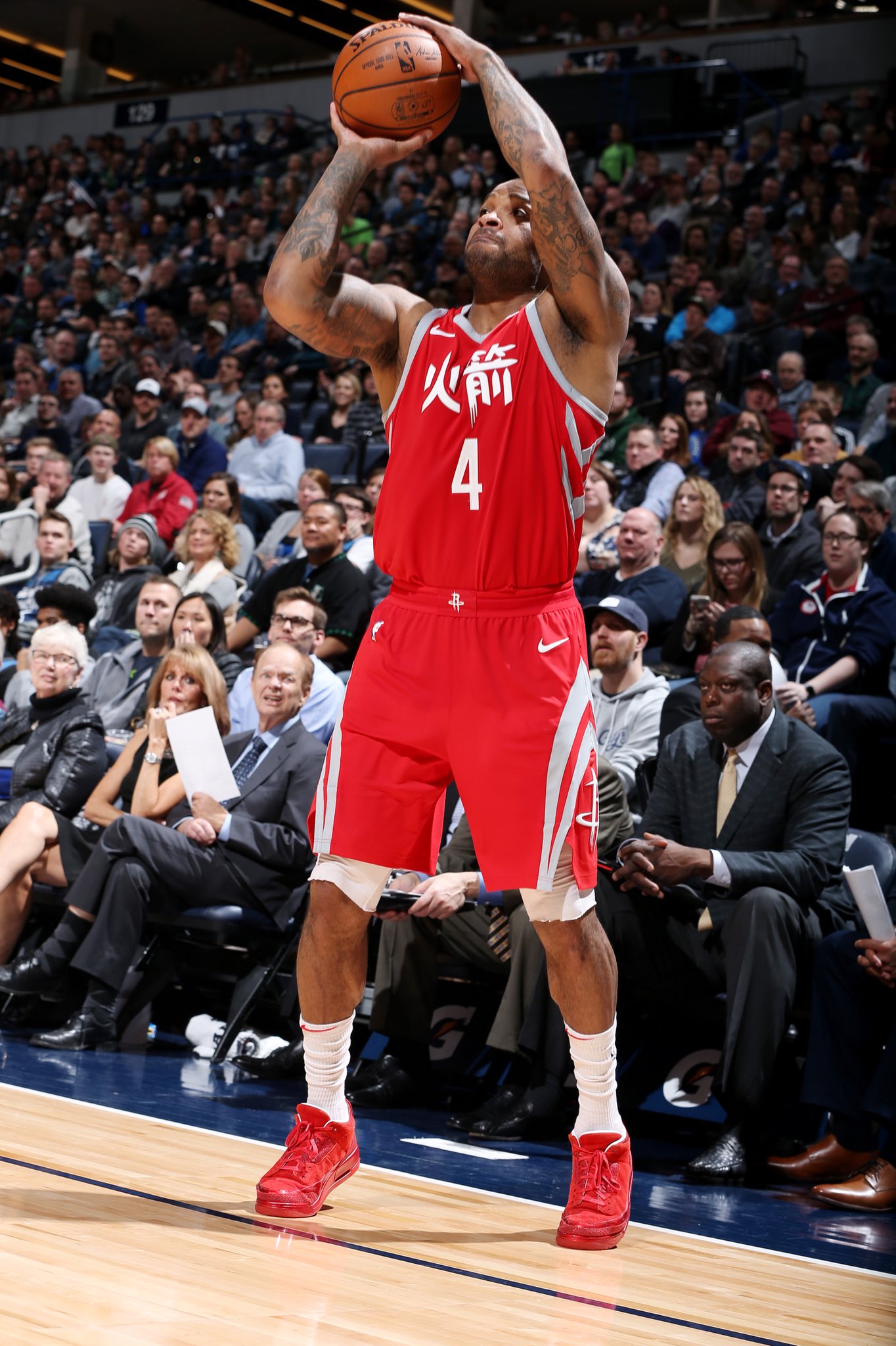 on Twitter: "P.J. Tucker in the Air Jordan 3 “Legends of the Summer” #Rockets https://t.co/609dk2wTVh" X