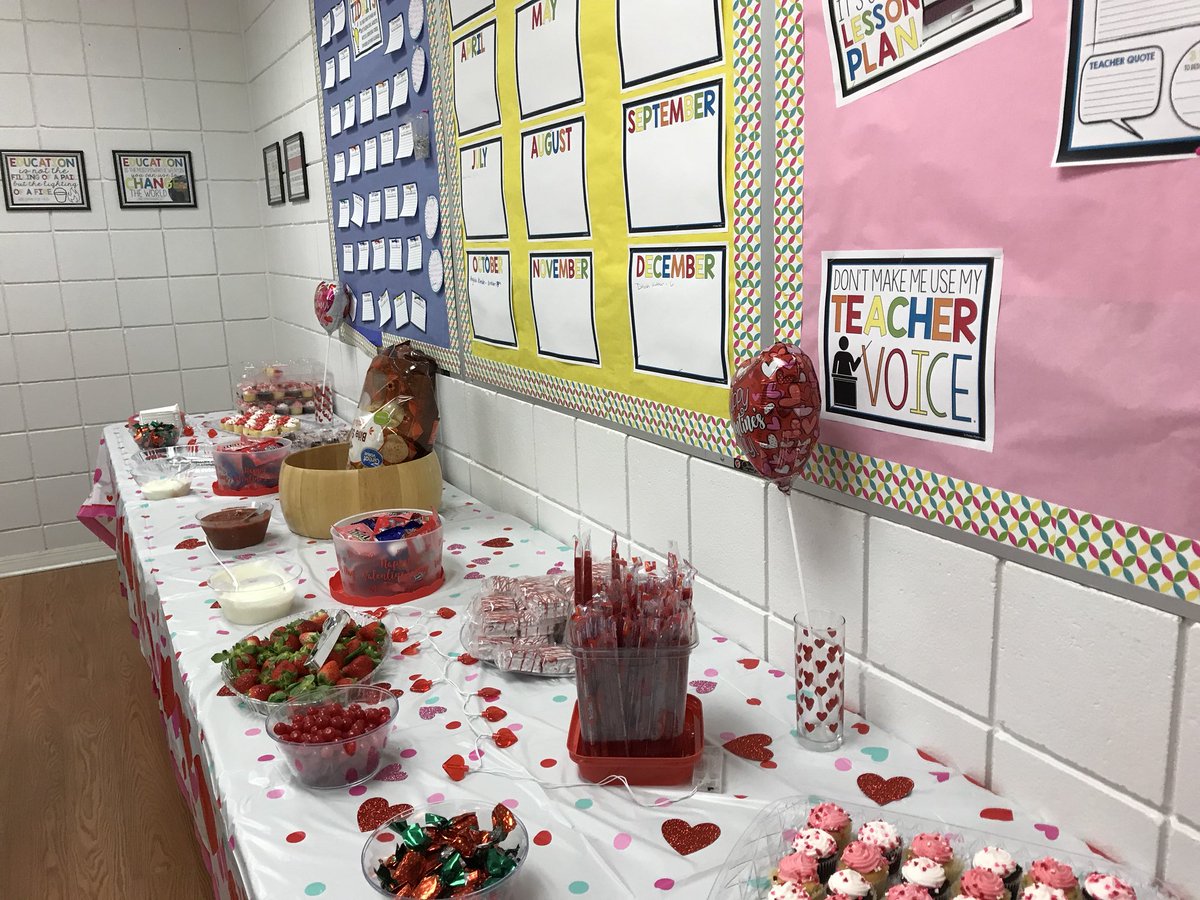 Emsgmama's tweet photo. Happy Valentine’s Day MSE STAFF!!! Enjoy!!! https://t.co/QZ6lD0bJkD