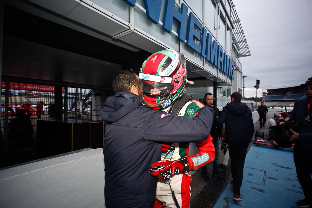 FRNECUP's tweet photo. Happy Valentine's Day! There's a lot of love in the #FormulaRenault paddock - can you feel it? Have a wonderful day surrounded by all the special people in your life. #FRNEC https://t.co/kbrzn9lzg5