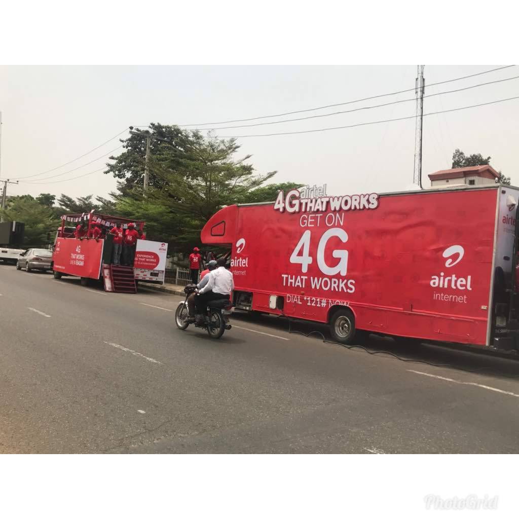 AirtelNigeria's tweet photo. If you are in Apata, Ibadan and environs, come out to swap your sim and get free 4gb data immediately!
#Airtel4GThatWorks https://t.co/QvWyNtOMwB