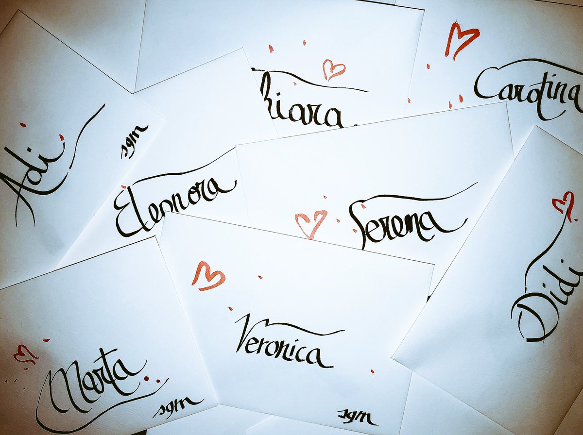 adicorbetta's tweet photo. essendo che la direzione è molto seria (su poche cose): happy valentine ❤️ 
#sanvalentino https://t.co/Y9yHtEEw0X