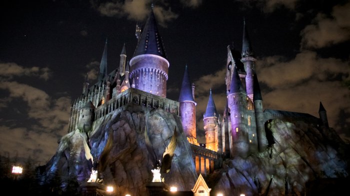 TheHPfacts's tweet photo. —Where would you like to spend Valentine's Day?

— https://t.co/VQW5HFcjku