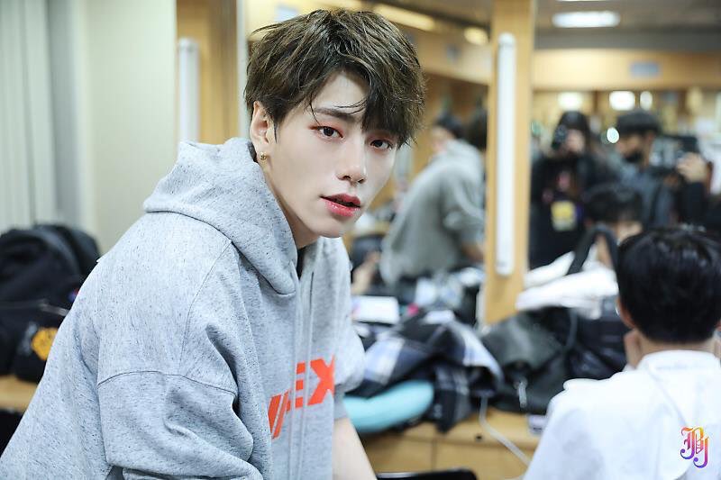 JBJtwt787's tweet photo. [#김상균😲] 저녁 먹을 시간이에요!!!!!!! 따르릉 꼬르륵 조이풀도 저녁 맛있게 많이 드세요💕 https://t.co/t1bVrT9iQE