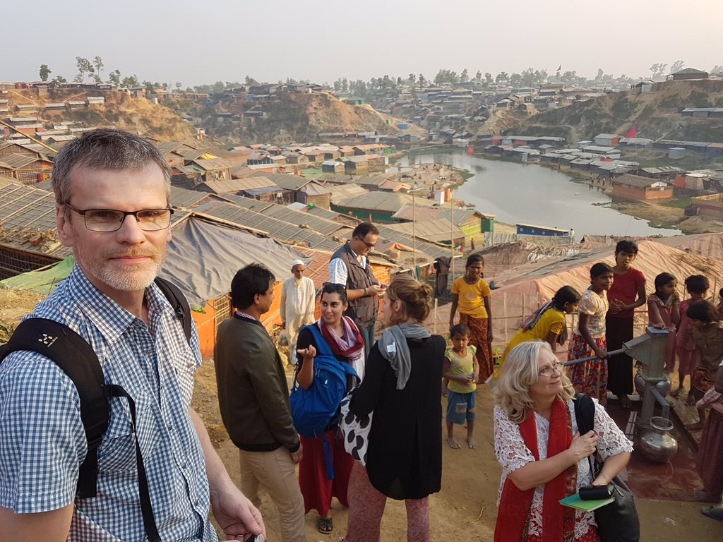 Programchef <a href="/PToftgard/">Peter Toftgård</a> nyss hemkommen från flyktingläger för #rohyinga i #Bangladesh: "Nu måste vi och övriga världen agera!" #MR #flyktingkris erikshjalpen.se/opinion/vart-s…