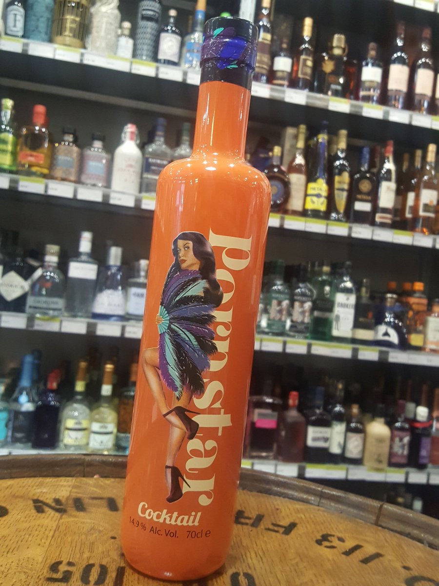 AmathusSoho's tweet image. Happy Valentines Day from all of us!!!
#pornstarmartini tasting today with @AnkrahDouglas @AmathusSoho 4pm-7pm!
#cocktailmix
#mixology #ValentinesDay2018