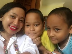 PendidikandotID's tweet photo. Tak hanya sekedar memperlengkapi kebutuhan sekolah, memantau proses pendidikan anak juga menjadi tugas orang tua yang paling pending.
https://t.co/HZT8h8U53f https://t.co/iK4Y2jVyad
