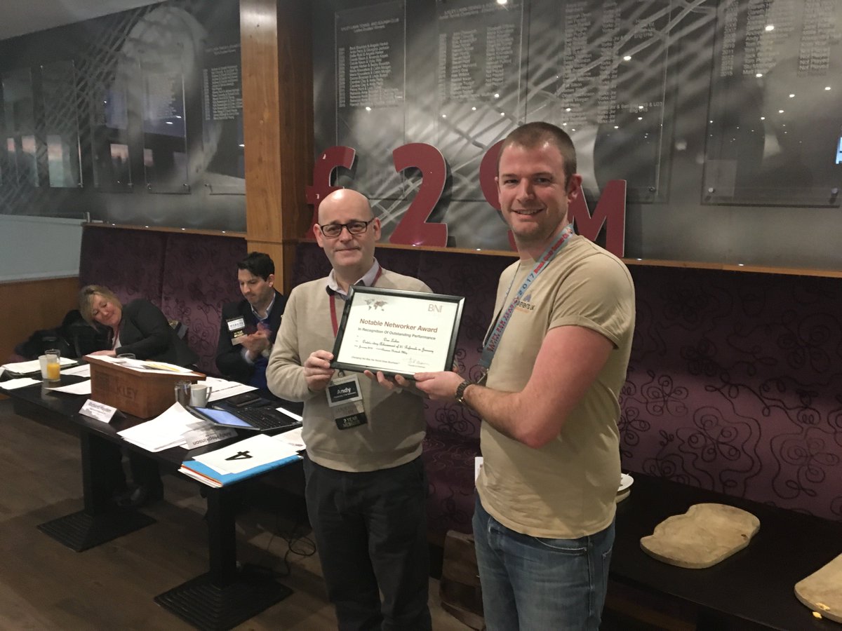 Dan Lakin of BAR Events UK receiving the Notable Networker Award for generating 31 referrals within the group in January bareventsuk.com