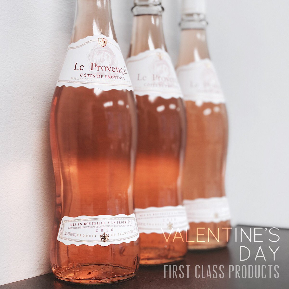 FCPWines's tweet photo. Today's Selection for Valentines Day is
Le Provenรงal Rosรฉ, Cรณtes de Provence
#CotesdeProvence
#France ๐ซ๐ท๐ซ๐ท๐ซ๐ท๐ซ๐ท
Email for more Info
#Firstclassproducts #Oxford #Valentinesday #Rose #winewednesday #winetasting #winelover #winetime #instawine #winecountry #winelovers https://t.co/q2OlAw9gIo