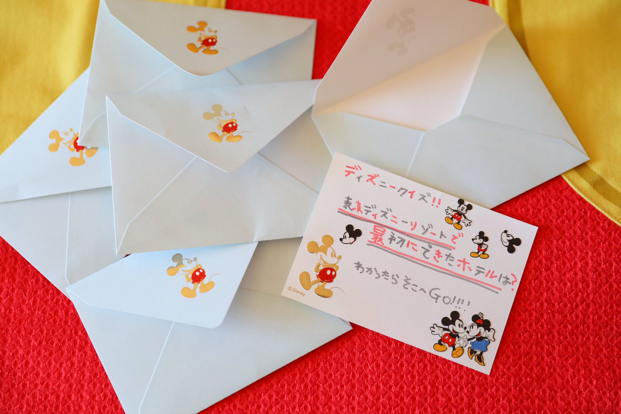 あいにゃん ディズニーで大切な人の誕生日をお祝いする方 多いですよね 今回 ディズニーでお誕生日 をお祝いする欲張りプランをご紹介 みんな知ってる定番な方法から 私なりのサプライズも交えて 知っておくと便利な情報も多いので ぜひ見