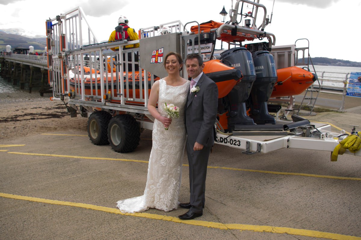 chriscousens's tweet image. Need some love in your life on Valentine&apos;s Day? Warm your cockles with these @RNLI love stories from @TheMumblesRNLI (bit.ly/2EqqYOh); @HheadLifeboat (bit.ly/2o0KLso); @BeaumarisRNLI (bit.ly/2BuIKgV)
