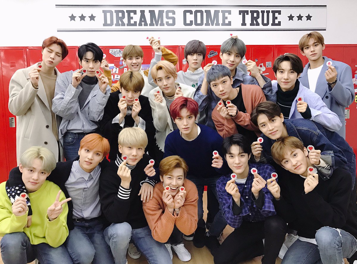 NCTsmtown's tweet photo. 이 세상 모든 시즈니에게
为全世界我们的NCTzen
全世界にいるNCTzenの皆さんに
สำหรับ NCTzens ทุกคนบนโลกใบนี้ https://t.co/O6iQVZDkHb