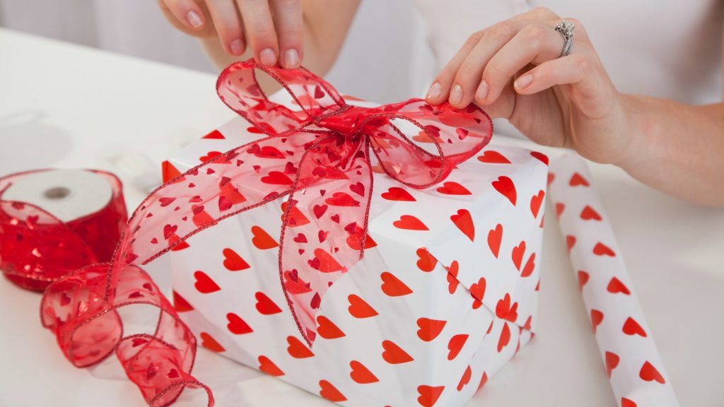 16 Best Valentine's Day Sales for Last-Minute Gift-Givers. ow.ly/L04630imMbL
#Valentinegifts  #Budgetgifts  #ValentineOffers #Valentinesday